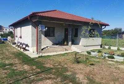 BRASADAS vinde casa 3 dormit. 120mp 13 ari 2019 Bercu Rosu. - 1