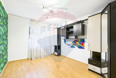 Apartament cu 4 camere de vanzare in zona Rahova - 6