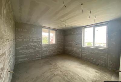 Cladire la rosu - 9 apartamente - 10