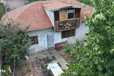 Casă cu 2 camere cu Teren 752 Mp în Central - 10