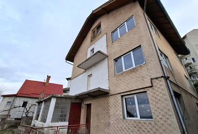 Casă individuală cu 5 camere cu Canalizare în Drumul Poienii - 3