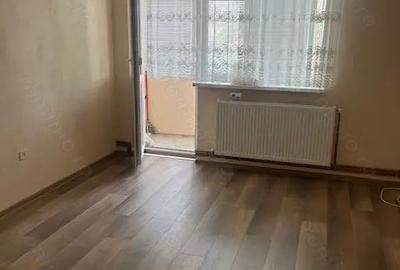 Apartament cu 2 camere semidecomandat în Mărășești - 4