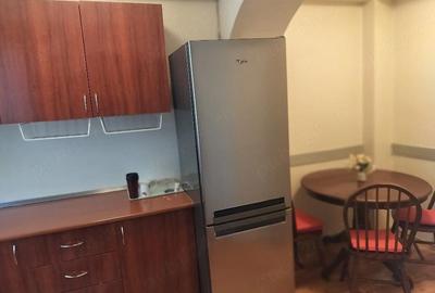 Apartament cu 2 camere decomandat în Traian - 10