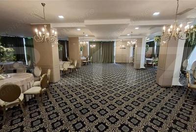 Spațiu comercial, de 500 mp, în Central - 9