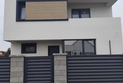 Vila Eleganta 4 Camere, Finisata la Cheie, Teren 362 mp - 2