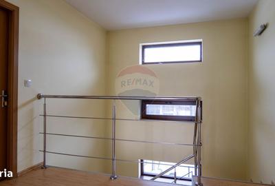 Casă cu 4 camere cu Teren 420 Mp în Dobroești