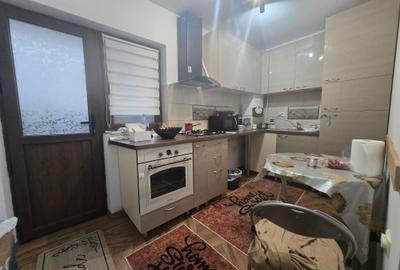 Casă cu 4 camere cu Canalizare în Sud - 4