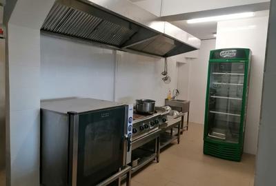 Spațiu comercial, de 370 mp, în Nord - 1