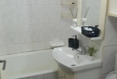 Inchiriere garsoniera, etaj 2, zona Traian(Dovali) - 6