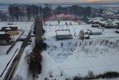 Casă cu 6 camere cu Teren 1300 Mp în Satulung - 4