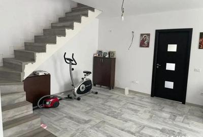 Casă cu 4 camere în Glina - 2