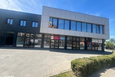Spațiu comercial, de 421 mp, în Central - 10