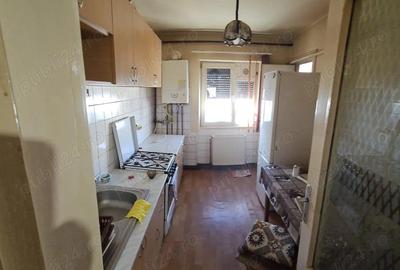 Apartament cu 3 camere decomandat în Bălcescu - 4