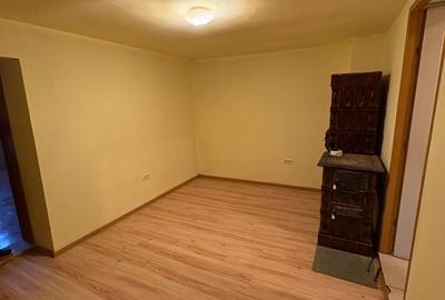 Casă cu 4 camere în Cornești - 5