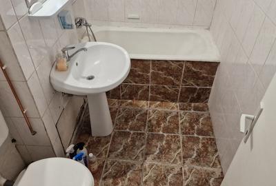 Apartament cu 2 camere semidecomandat în Astra - 3