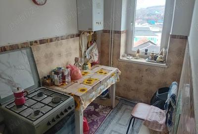 Apartament cu 4 camere decomandat în Dărmănești - 8