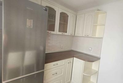 Apartament cu 3 camere decomandat în Decebal - 3