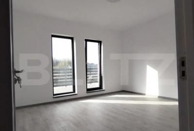 Casă cu 4 camere cu Teren 565 Mp în Priseaca - 6