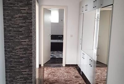 Apartament cu 2 camere decomandat în Avantgarden