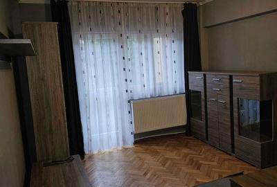 Apartament cu 2 camere decomandat în Micro 17 - 4
