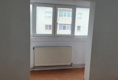 Apartament cu 3 camere decomandat în Republicii - 4