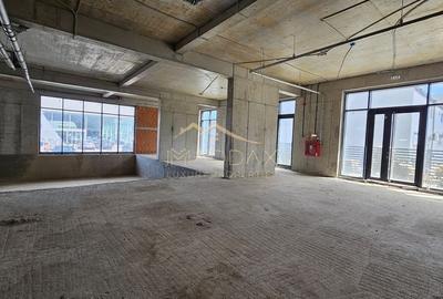 Spatiu comercial cu piscina acoperita***512mp utili//Pipera - 1