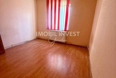 Apartament cu 2 camere în Cetate - 2