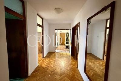 Apartament 4 camere | Bloc 1990 | 3 balcoane | Vedere panoramica - 9