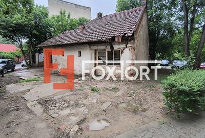Teren Construcții intravilan de 390 mp, în Sud