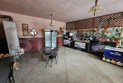 Spațiu comercial, de 266 mp, în Central - 3