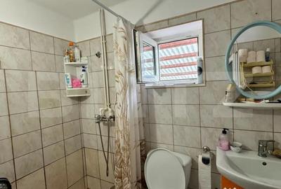 Casă cu 5 camere cu Teren 260 Mp în Central - 11