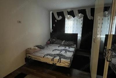 Apartament cu 4 camere decomandat în Central - 13