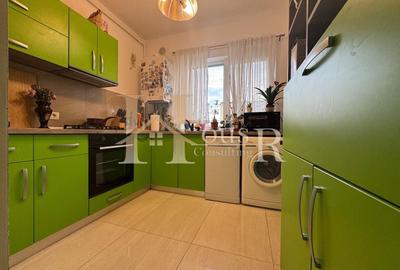 In Oras.Mobilat si utilat complet.2 locuri de parcare - 7