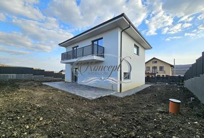 Casă individuală cu 4 camere cu Canalizare în Chinteni - 3