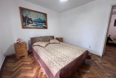 Apartament cu 2 camere circular în Minerul - 14