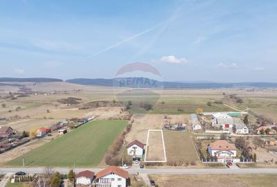 Teren Construcții intravilan de 1000 mp, în Podu Oltului - 4