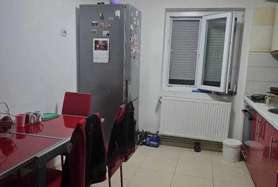 Apartament cu 3 camere decomandat în Circumvalațiunii - 2