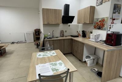 Spatiu Comercial / Birouri | Finisat | Loc de parcare inclus | Str. Marginii - 3