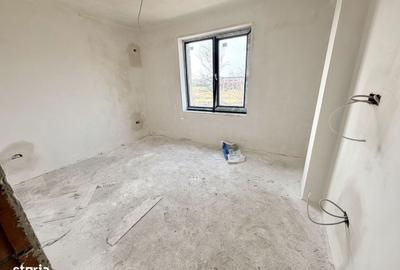 Casă cu 4 camere cu Teren 148 Mp în Central - 14