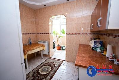 Apartament cu 3 camere decomandat în Babadag - 14