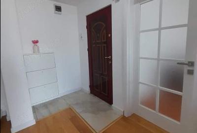 Apartament cu 2 camere decomandat în Inel II