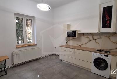 Inchiriere 2 camere confort sporit, ultracentral! Inchiriere 2 camere confort sporit, ultracentral! - 4