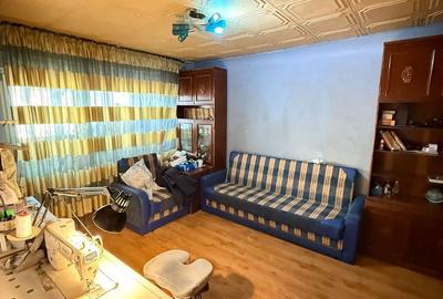 Apartament cu 3 camere decomandat în Calea București - 1