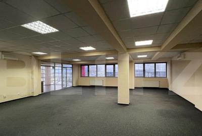 Spațiu comercial, de 900 mp, în Zorilor - 1