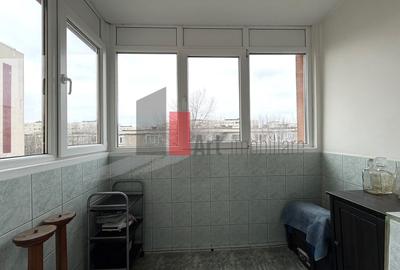 Apartament cu 4 camere decomandat în Apărătorii Patriei - 8