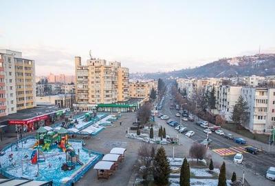 Apartament cu 3 camere decomandat în Tudor - 11