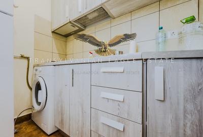 Apartament cu 2 camere|40 m2|semidecomandat| situat pe Str. Alverna - 9