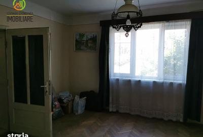 Casă cu 4 camere cu Teren 1978 Mp în Acățari - 7
