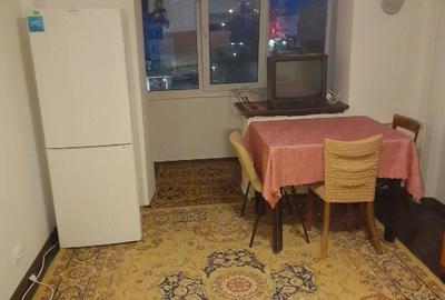 Garsonieră decomandată în Central - 4