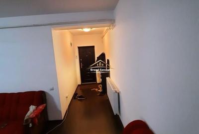 Apartament cu 3 camere decomandat în Cug - 5